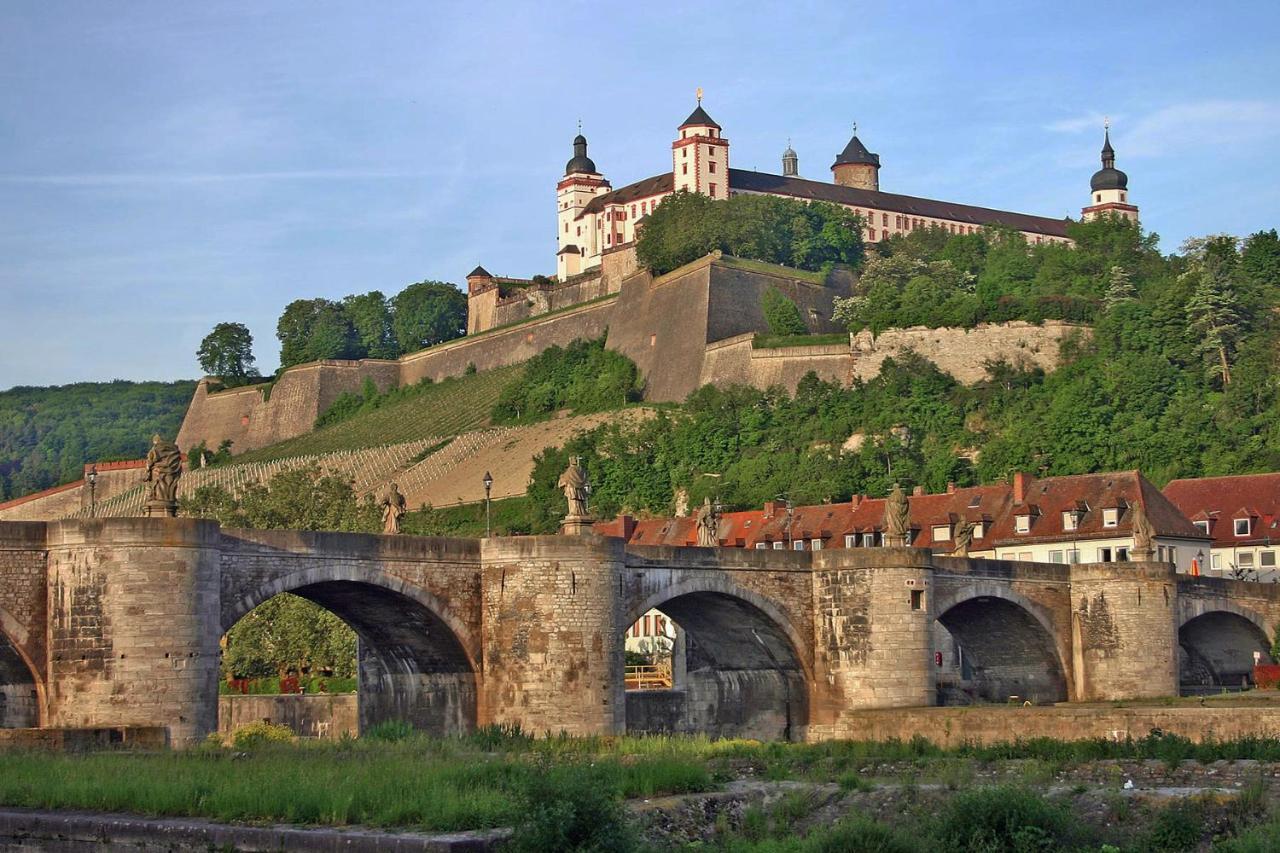 Chase Rooms - Unique Rooms Boutiquehotel Style Würzburg Eksteriør bilde